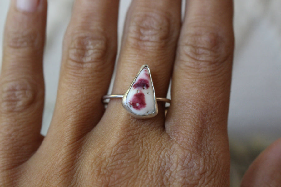 Spiny Oyster Mesa Ring