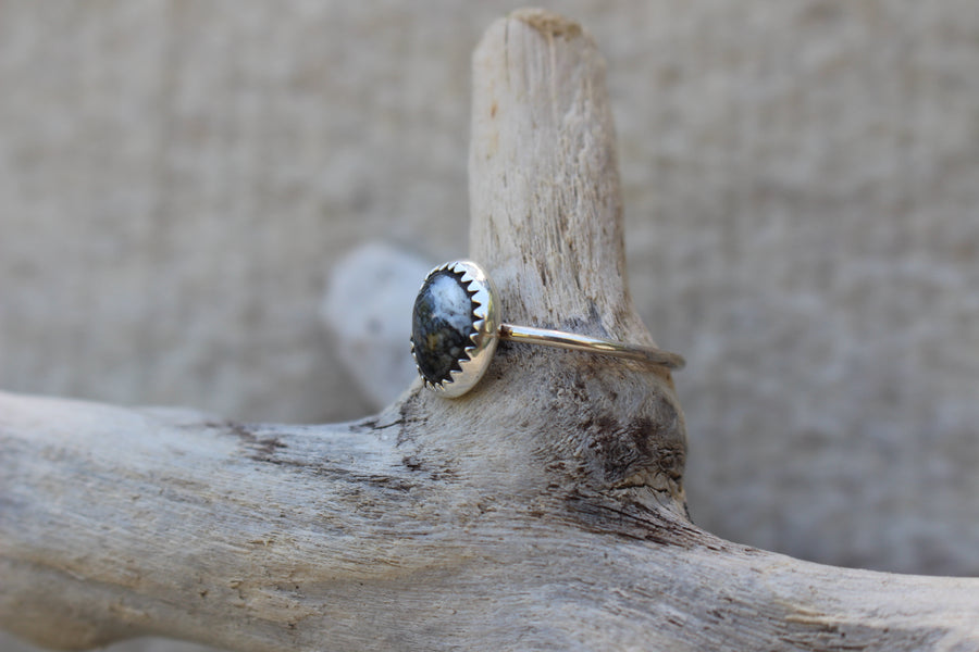 White Buffalo Arches Ring