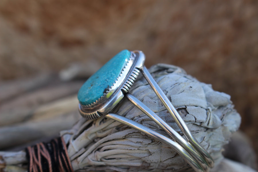 Turquoise Teardrop Bracelet