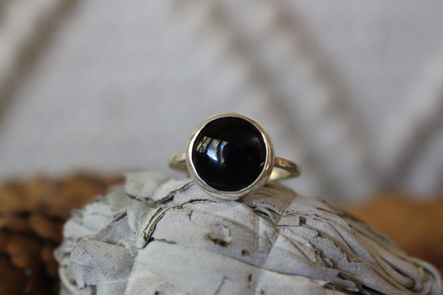 Round Black Onyx Ring