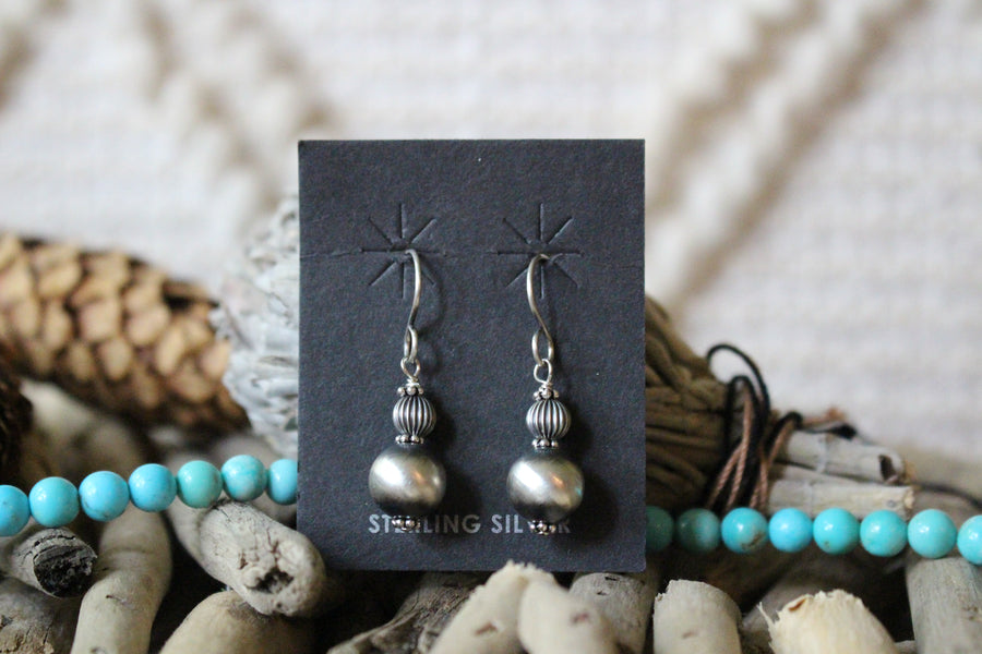 Dainty Navajo Pearl Earring