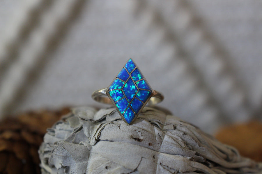 Blue Diamonds Ring