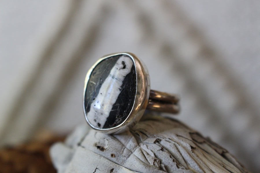 White Buffalo Ribbon Ring