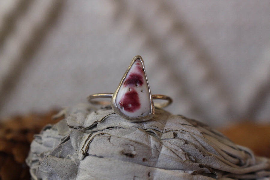 Spiny Oyster Mesa Ring