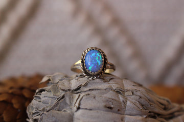 Twisted Light Opal Ring