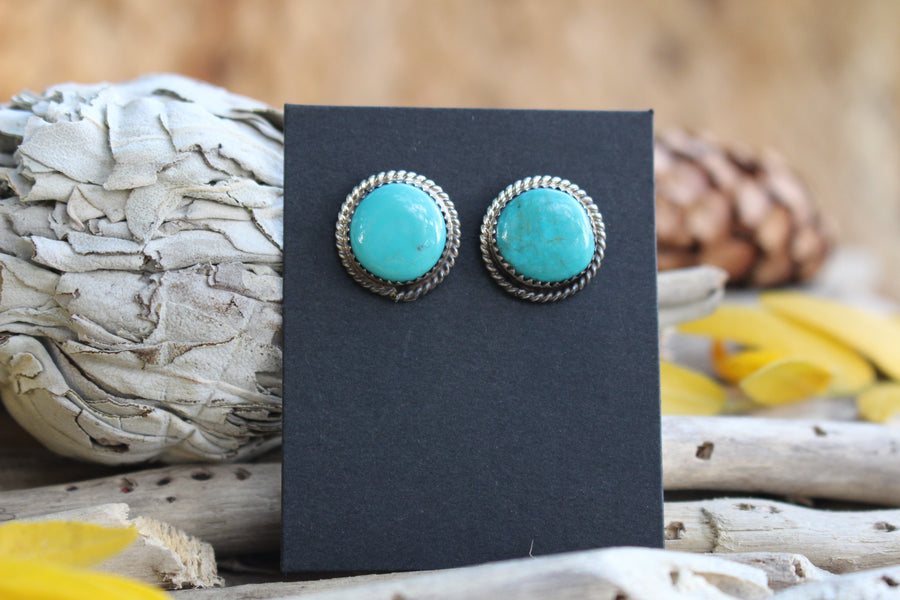 Round Turquoise Ridge Studs