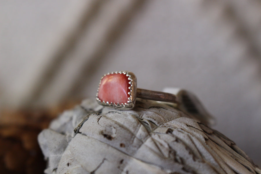 Spiny Oyster Sunset Ring