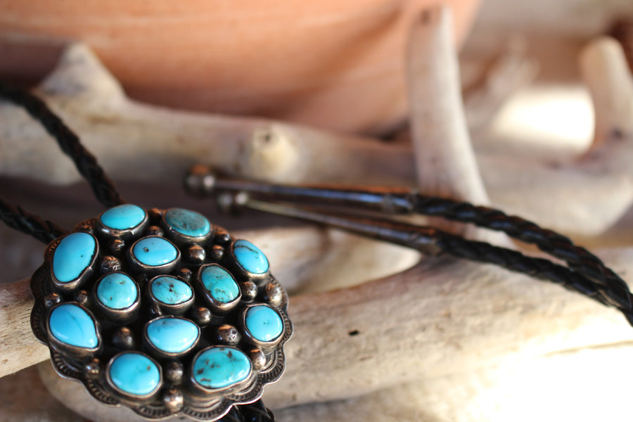 Vintage Turquoise Bolo Tie