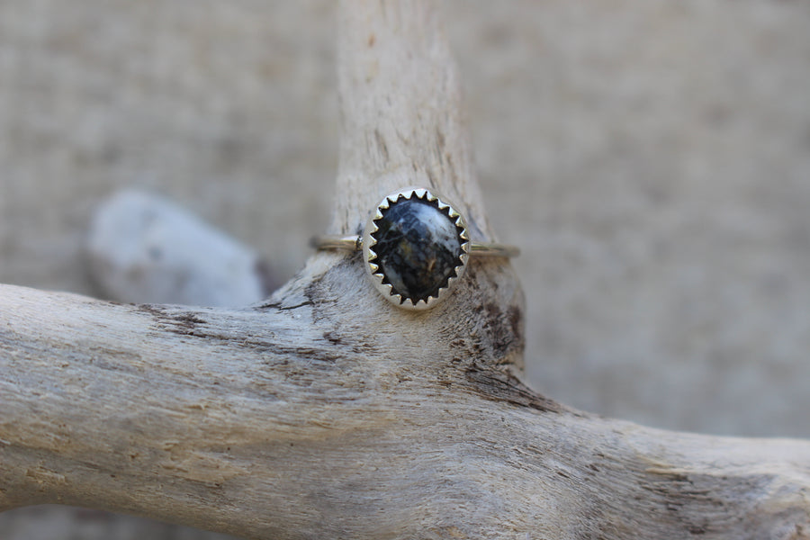 White Buffalo Arches Ring