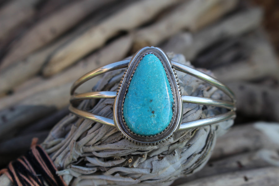 Turquoise Teardrop Bracelet