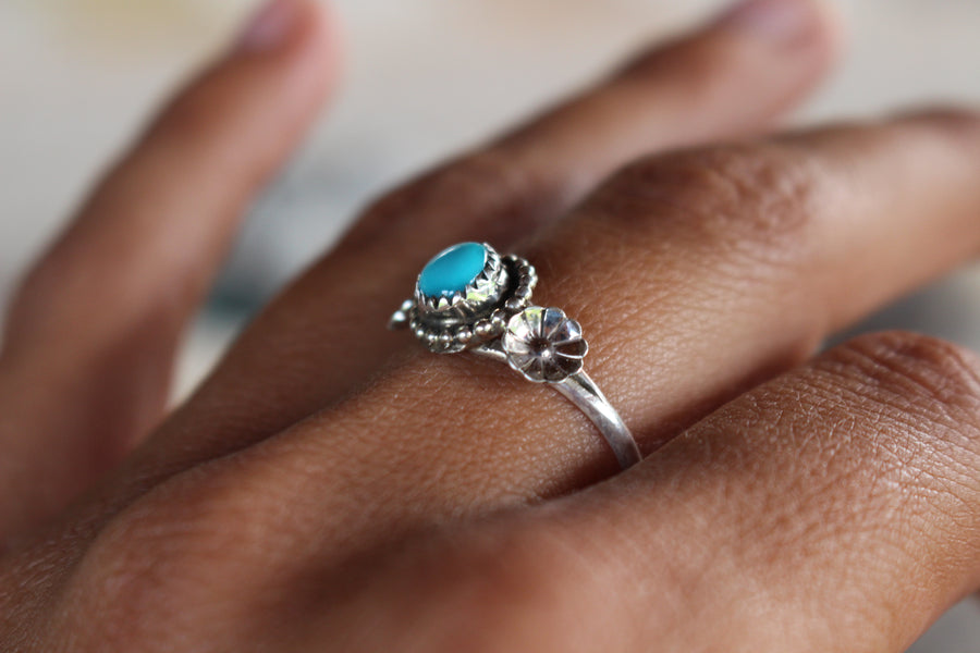 Turquoise Flower Ring