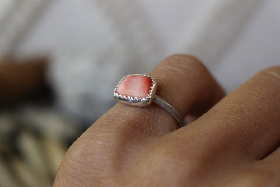 Spiny Oyster Sunset Ring