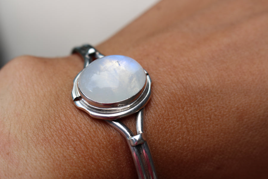 Moonstone Oval Bracelet