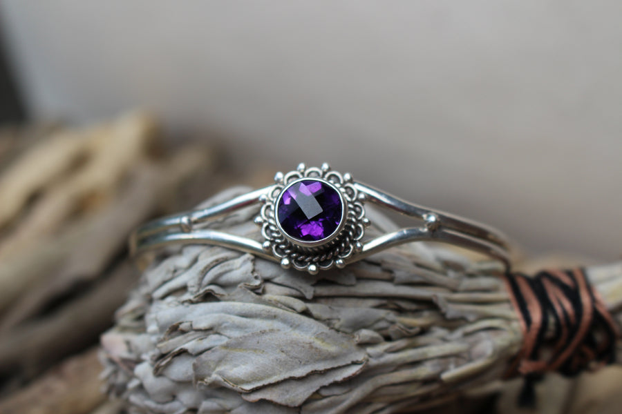Amethyst Bloom Bracelet
