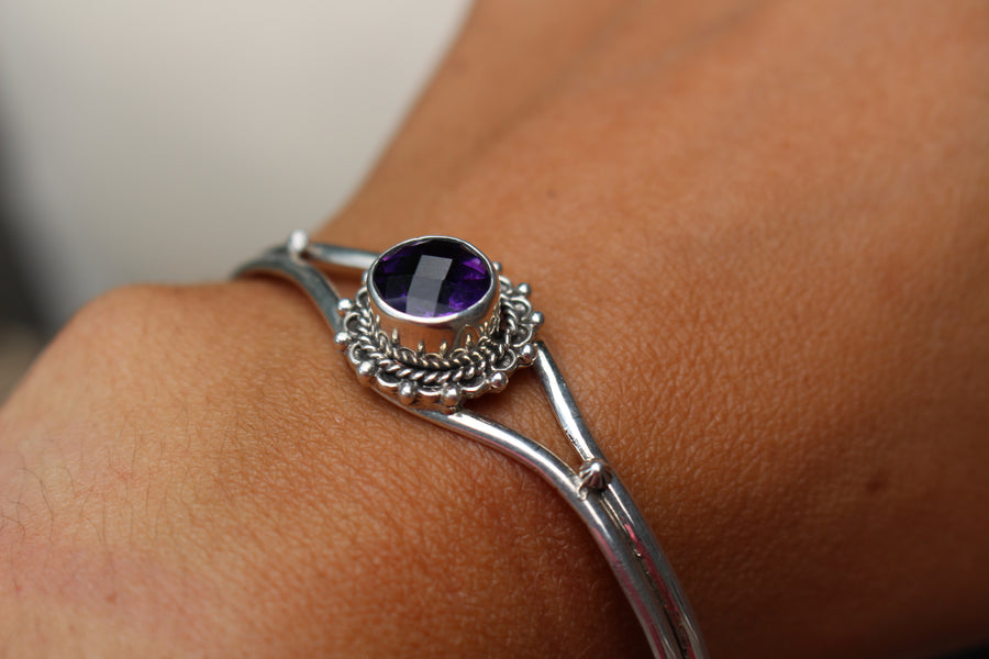Amethyst Bloom Bracelet