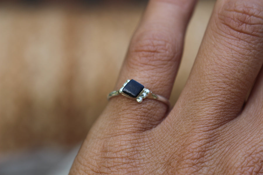 Dainty Black Onyx Ring