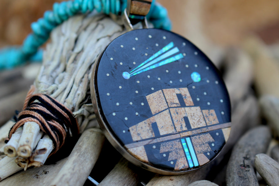 Inlay Story Reversible Pendant