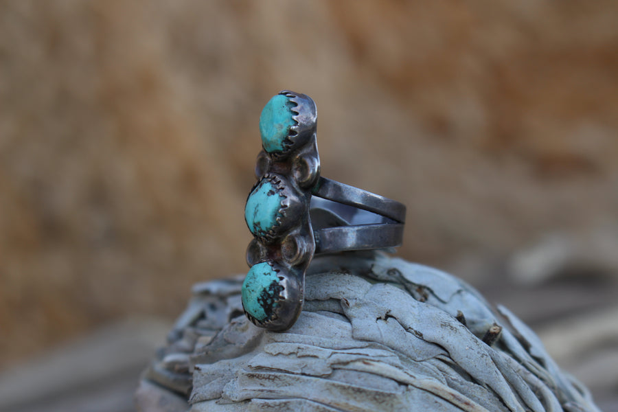 Tri Stone Vintage Ring
