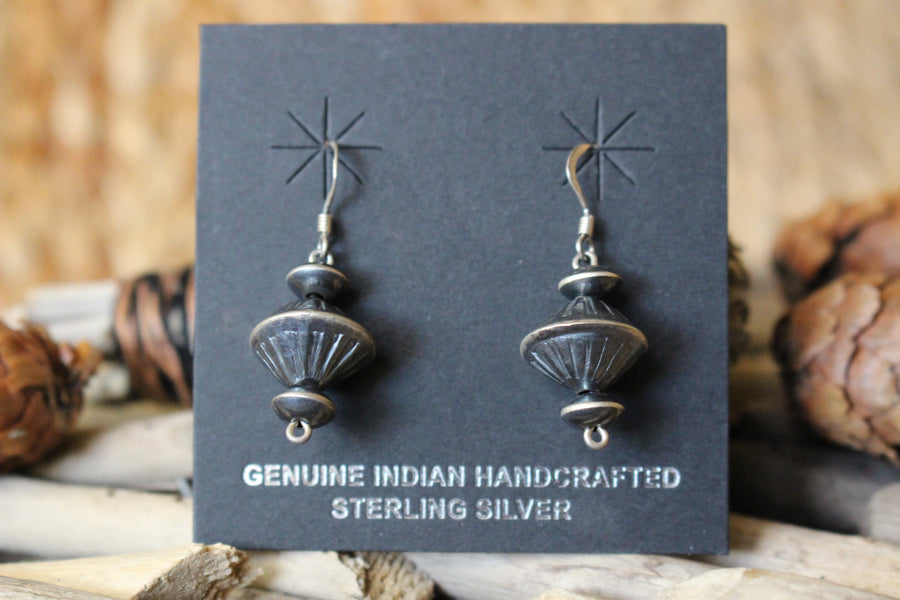 Navajo Pearl Disc Earrings