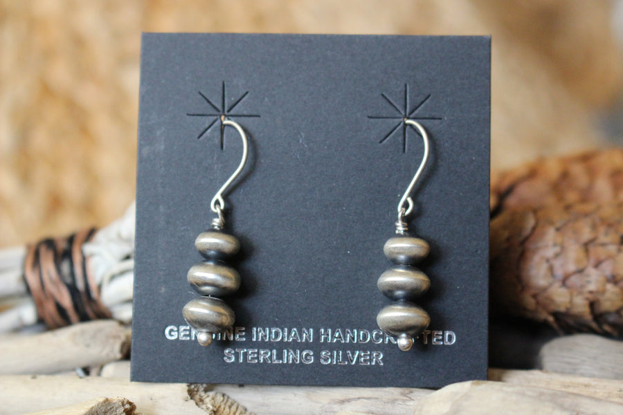 Tri Navajo Pearl Earrings