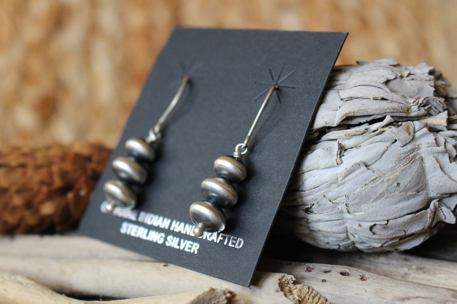 Tri Navajo Pearl Earrings