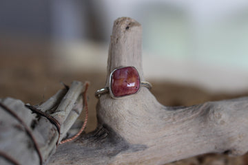 Spiny Oyster Arches Ring