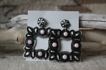 Pink Conch Sage Earrings