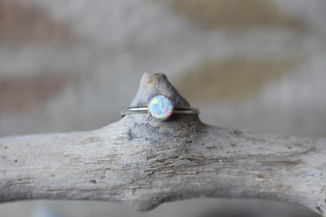Round White Opal Breeze Ring