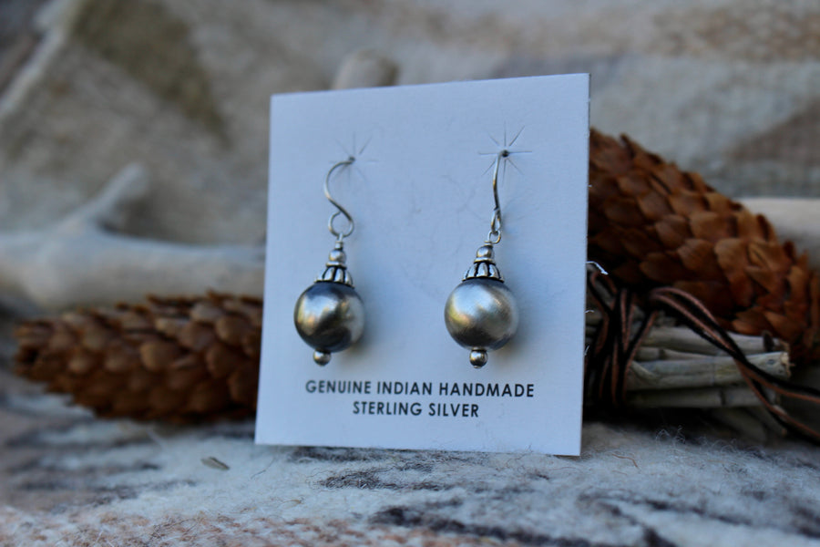 Single Navajo Pearl Earring