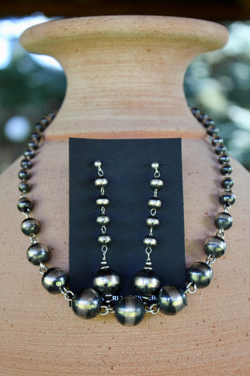 Navajo Pearl Necklace Set