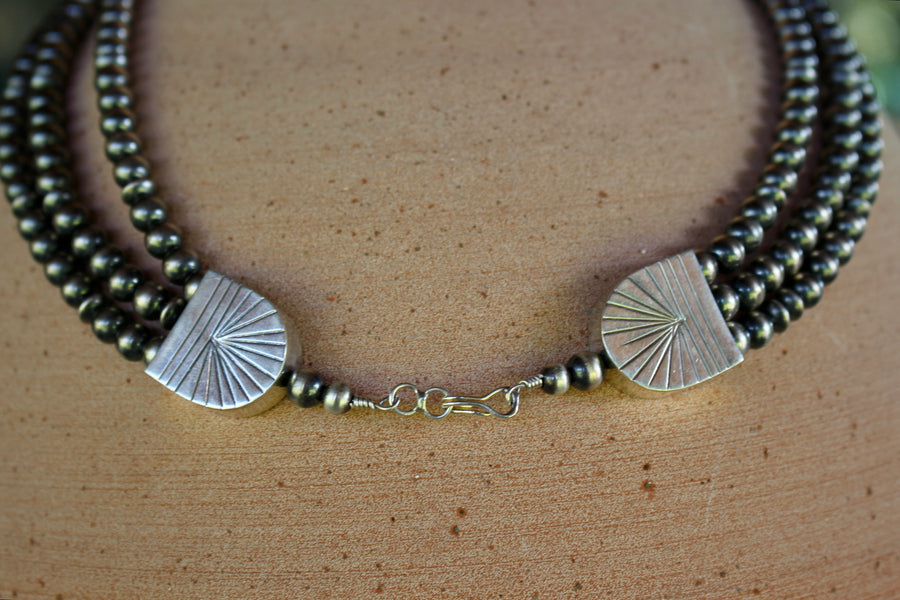 Navajo Pearl Choker Necklace