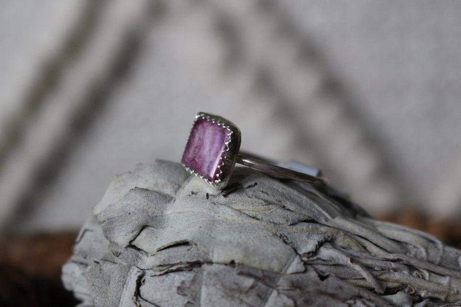 Spiny Oyster Ridge Ring