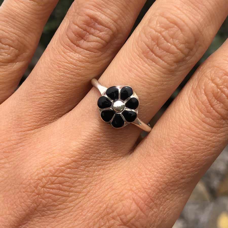 Black Onyx Flower Ring