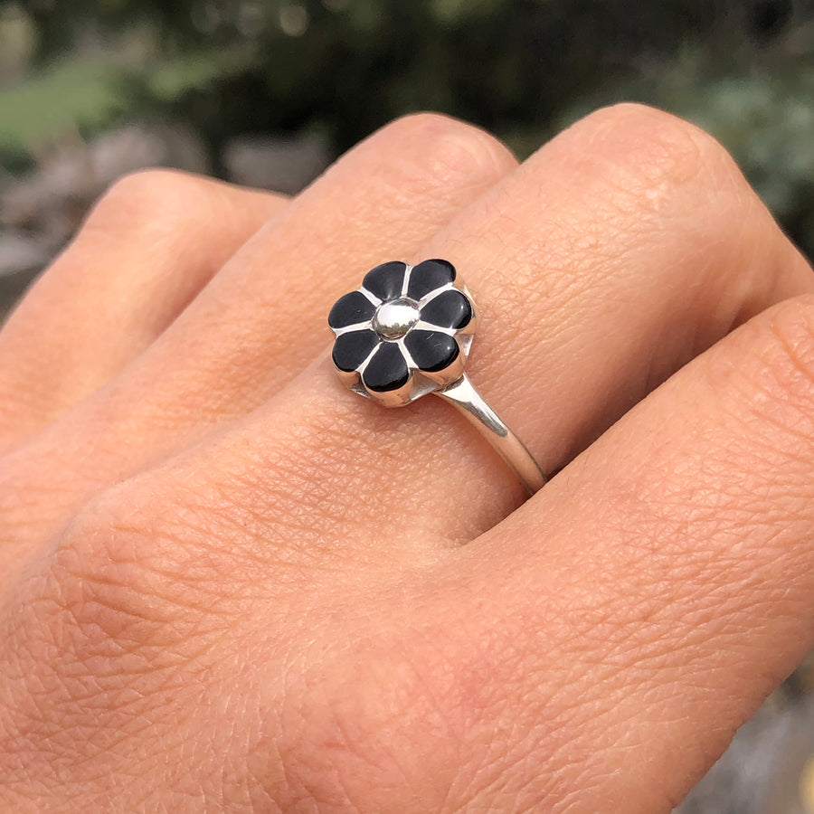 Black Onyx Flower Ring