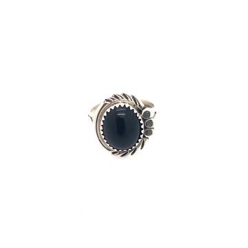 Black Blossom Ring