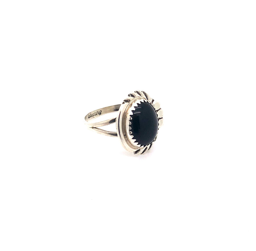 Black Blossom Ring